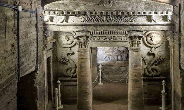 Las impresionantes catacumbas de Kom el-Shoqafa: donde se enterraron los caballos de Caracalla