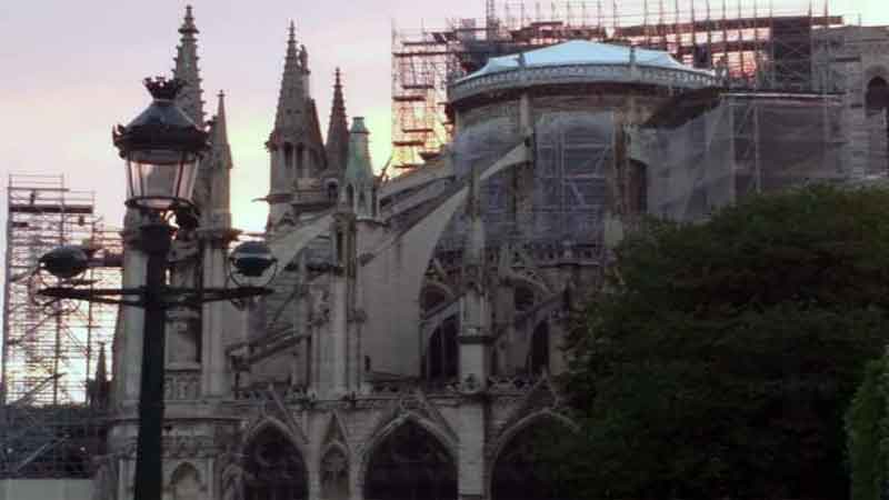 Reportaje espiritual sobre el incendio de la catedral de Notre Dame de París