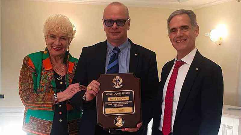 El príncipe Paolo Di Giovine recibe el premio Melvin Jones Fellow