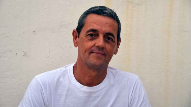 HINS AL-MOQLIN, 1975 DE UN PRÓXIMO POEMARIO DE ANTONIO CARBONELL