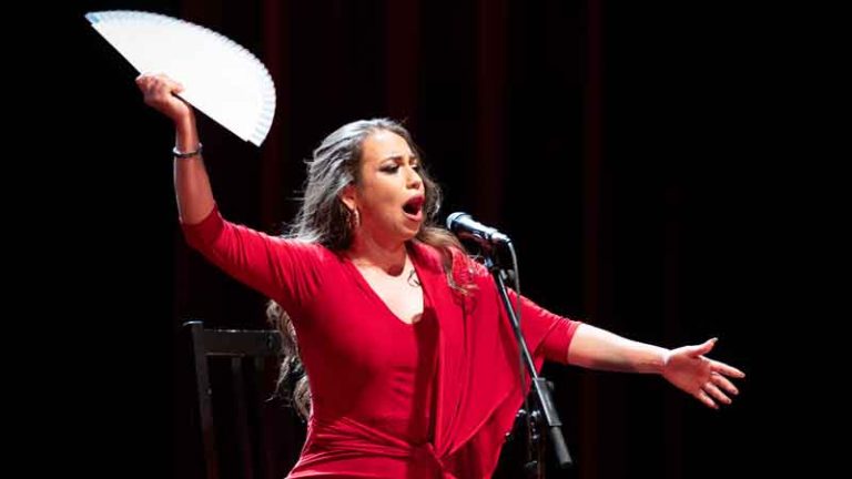 MARÍA TERREMOTO, “CANTAORA”