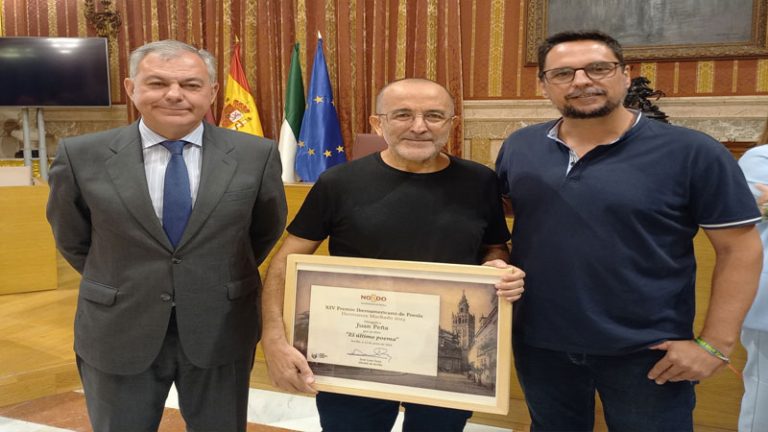 ENTREVISTA A JUAN PEÑA, EL POETA DE LA MÁGICA BREVEDAD INTENSA 8 ENTREVISTA A JUAN PEÑA, EL POETA DE LA MÁGICA BREVEDAD INTENSA