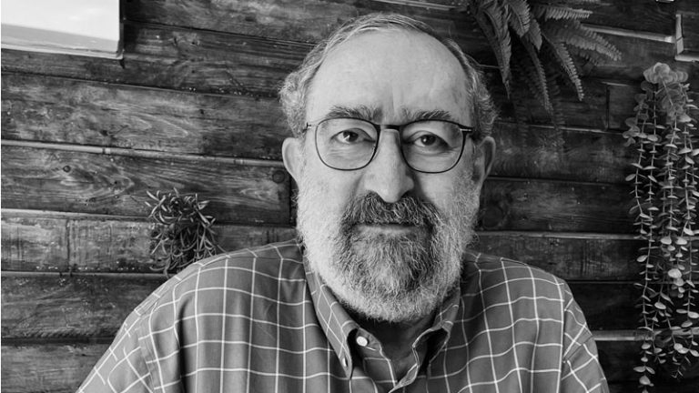 JORGE CORDI NOS HABLA SOBRE AGUSTÍN GÓMEZ ARCOS, EL ESCRITOR CUYA OBRA ANDA POR LA CUERDA FLOJA DE LA CENSURA