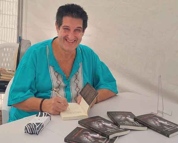 Luis Alberto Serrano presenta “El Hermano de la Princesa de Ukok”